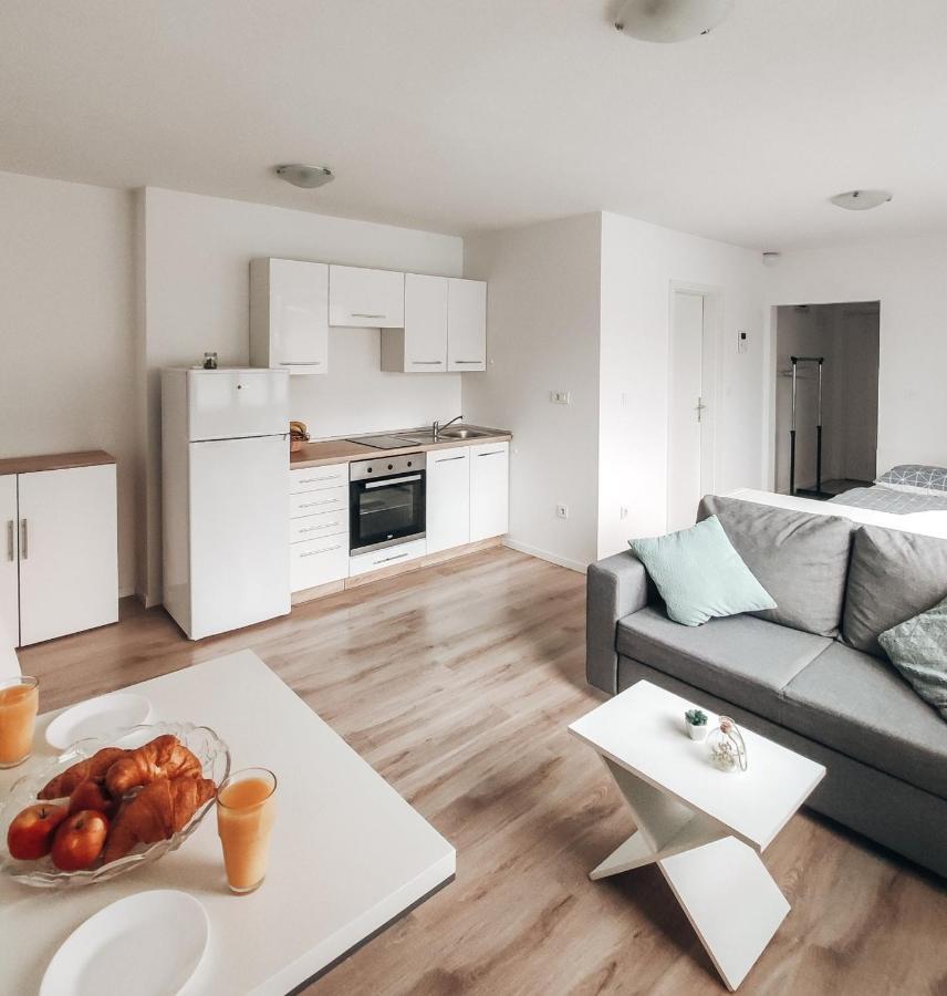Studio Apartment Sanya #2 Ljubljana Luaran gambar